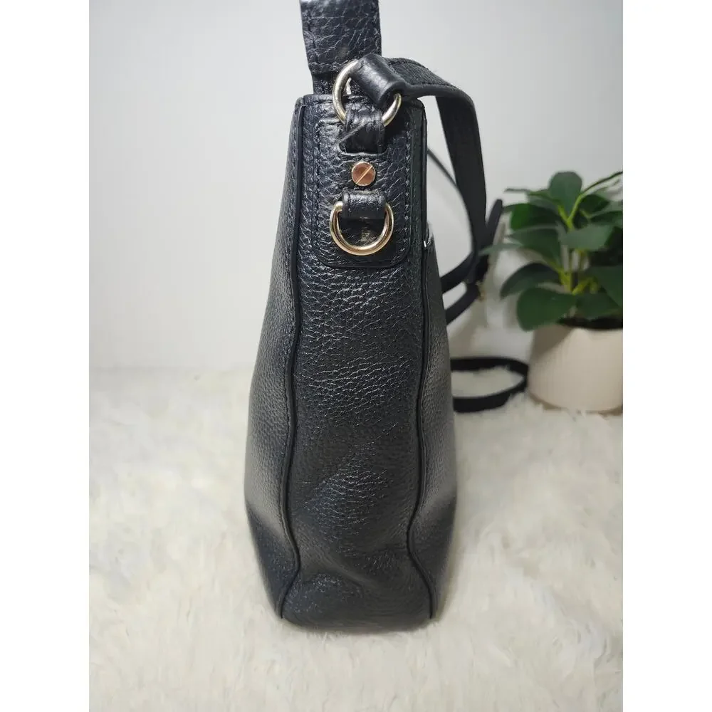 Michael Kors Crossbody Bag Black Leather Gold Minimalist Classic Pebbled